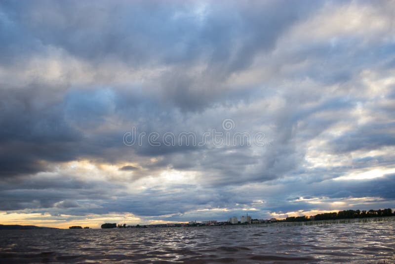 Storm clouds over sea royalty free stock photos Storm clouds over sea royalty free stock photos