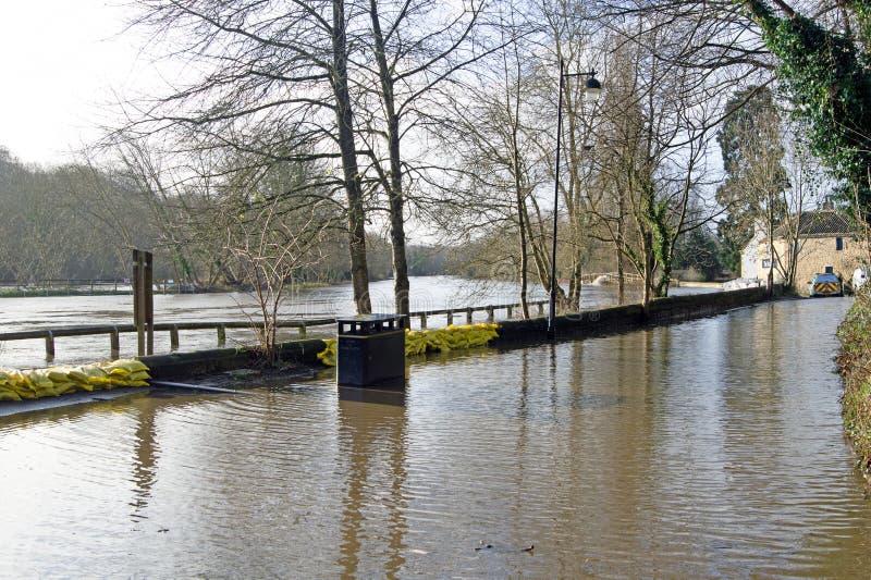 Storm Eunice and Storm Franklin brought very strong winds and rain that caused further significant floods at Sprotbrough Flash, Sprotbrough, Doncaster, South Yorkshire, England, on Monday, 21st February, 2022. Storm Eunice and Storm Franklin brought very strong winds and rain that caused further significant floods at Sprotbrough Flash, Sprotbrough, Doncaster, South Yorkshire, England, on Monday, 21st February, 2022.