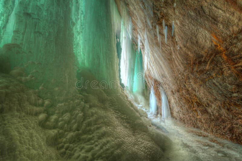 Storslagna öisgrottor, Munising föreställde Michigan vaggar fotografering för bildbyråer Storslagna öisgrottor, Munising föreställde Michigan vaggar fotografering för bildbyråer