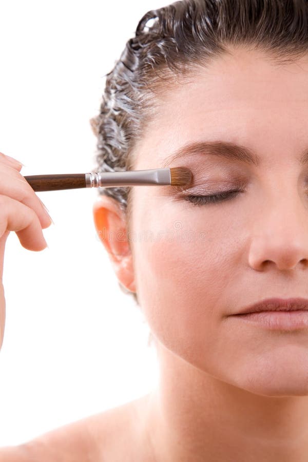 stosowanie eyeshadow zdjęcie stock stosowanie eyeshadow zdjęcie stock
