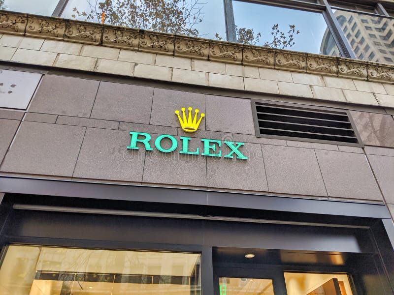 Straatweergave Van Het Lichtsignaal Buiten Een Rolex-horlogewinkel in Het Centrum Van De Stad Redactionele Foto - of voorzijde: 165059386