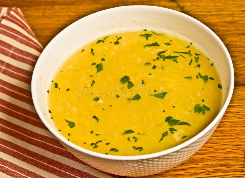Stracciatella semplice - dieta di paleo immagini stock Stracciatella semplice - dieta di paleo immagini stock