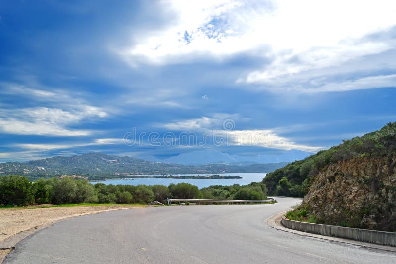 Strada di bobina di Gallura immagini stock libere da diritti Strada di bobina di Gallura immagini stock libere da diritti