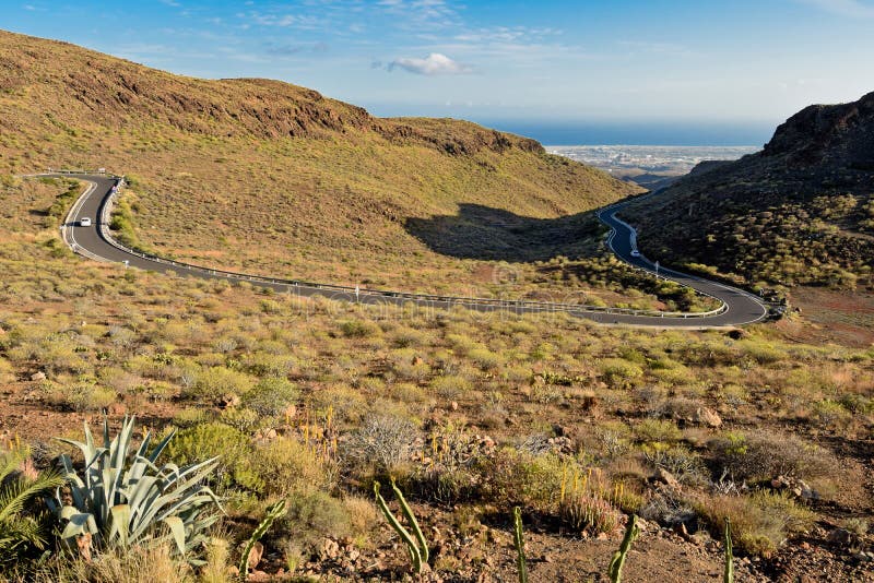 Strada Twisty a Maspalomas Gran Canaria immagini stock libere da diritti Strada Twisty a Maspalomas Gran Canaria immagini stock libere da diritti