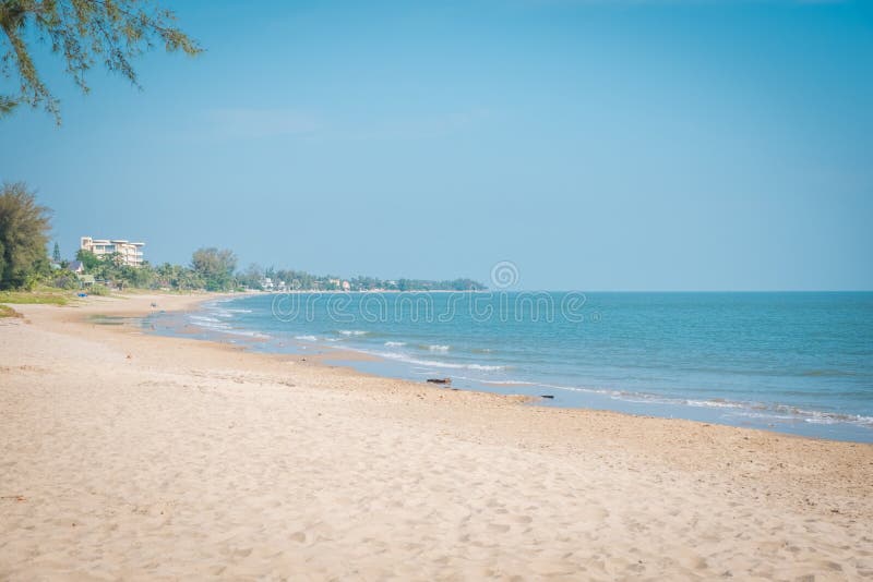Strand Bei ?Khao Kalok ?bei Pranburi Stockbild - Bild von kalok, khao