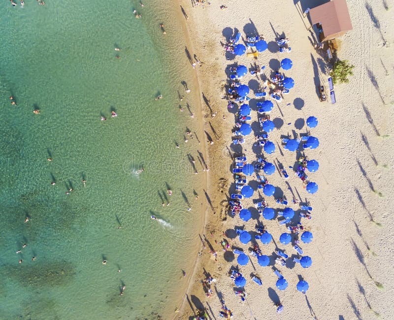 Strand för flyg- sikt, Protaras, Cypern royaltyfri bild Strand för flyg- sikt, Protaras, Cypern royaltyfri bild