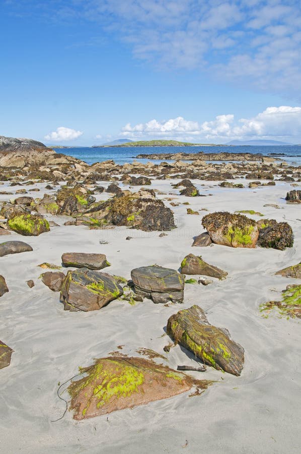 strandconnemara galway ireland royaltyfria bilder strandconnemara galway ireland royaltyfria bilder