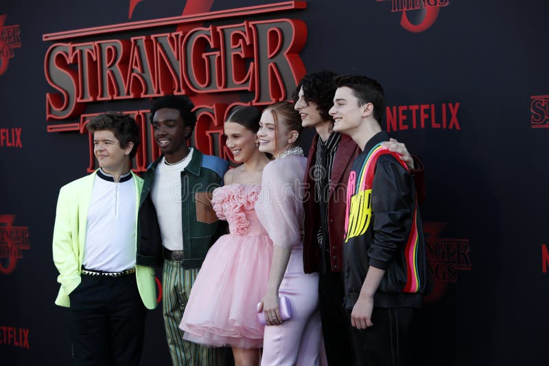 Stranger Things”, série de suspense da Netflix, ganha vídeo com