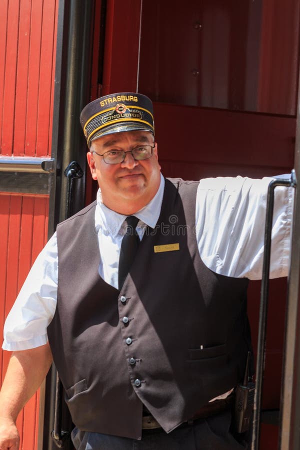 Train Conductor editorial image. Image of pennsylvania - 190900340