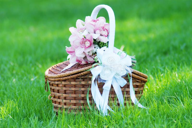 892 Straw Basket Flowers Green Grass Stock Photos Free & RoyaltyFree