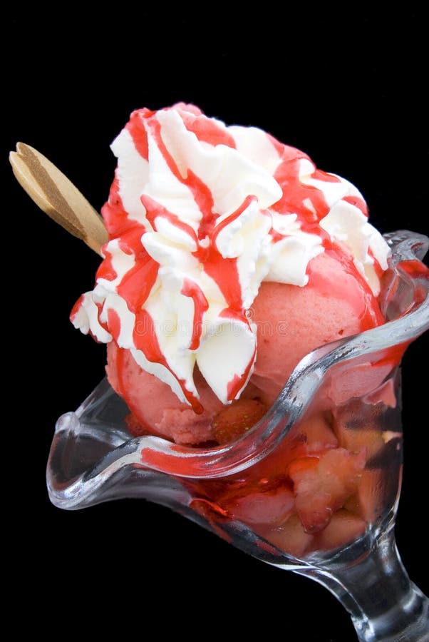 Strawberries ice cream