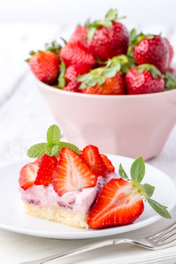 Strawberry cake.