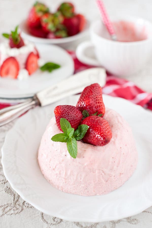 Strawberry Dessert