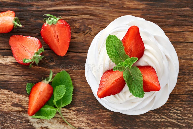 Strawberry Pavlova dessert