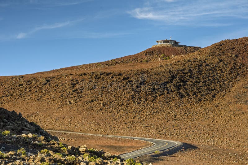 Straße zum Gipfel von Haleakala stockbild Straße zum Gipfel von Haleakala stockbild