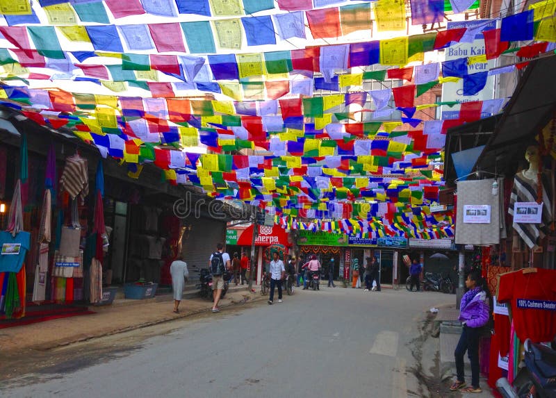 Flaggen Werden Mit Verschiedenen Flaggen Verziert Redaktionelles