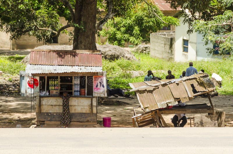 Straßenkiosk Tansania lizenzfreies stockbild