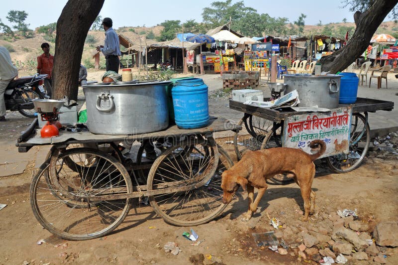 Street Bazaar and Outdoor Kitchen in Jaipur