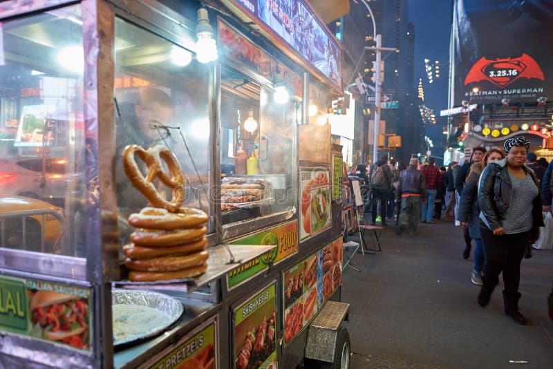 Street food editorial stock photo. Image of night, food - 95383528