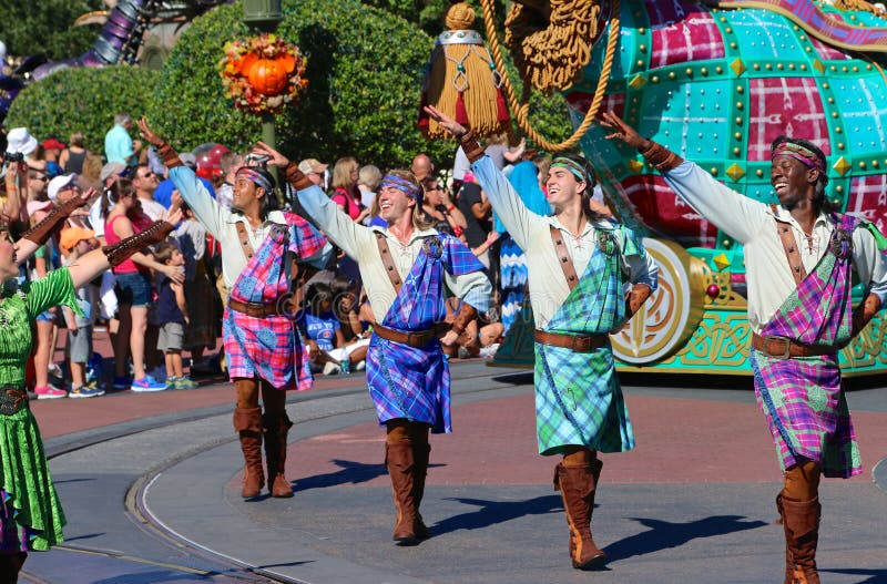 Tea Cup Ride in Fantasyland at Disneyland, CA Editorial Photography ...