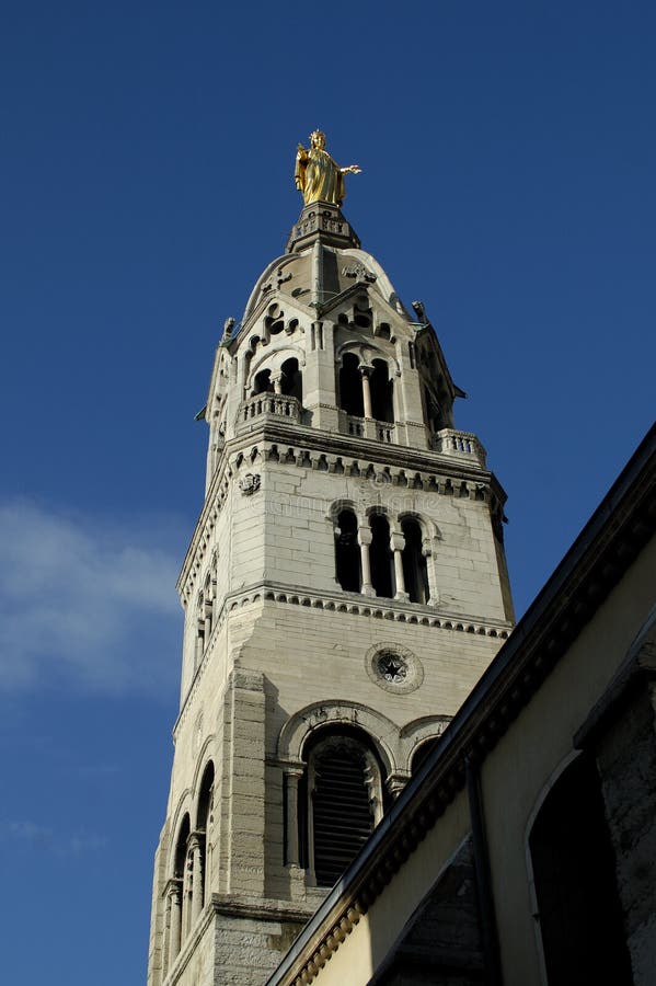 Street-side part of Basilique