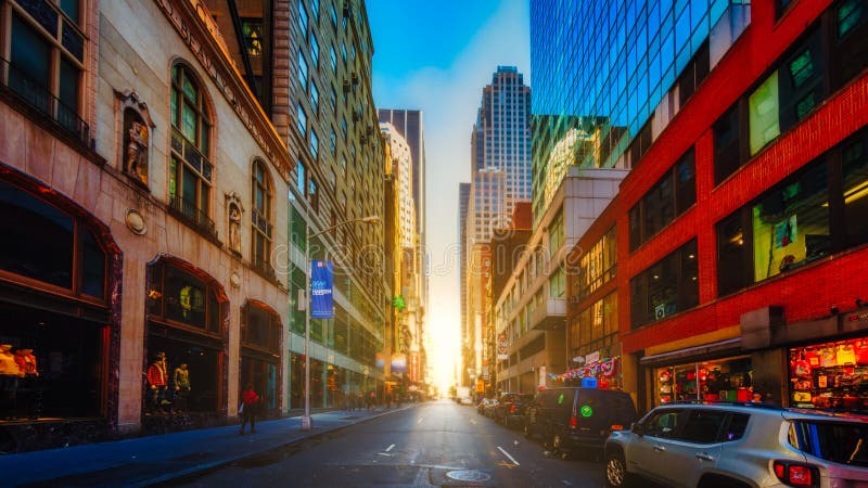 Streets of New York editorial stock image. Image of sunset - 130758779