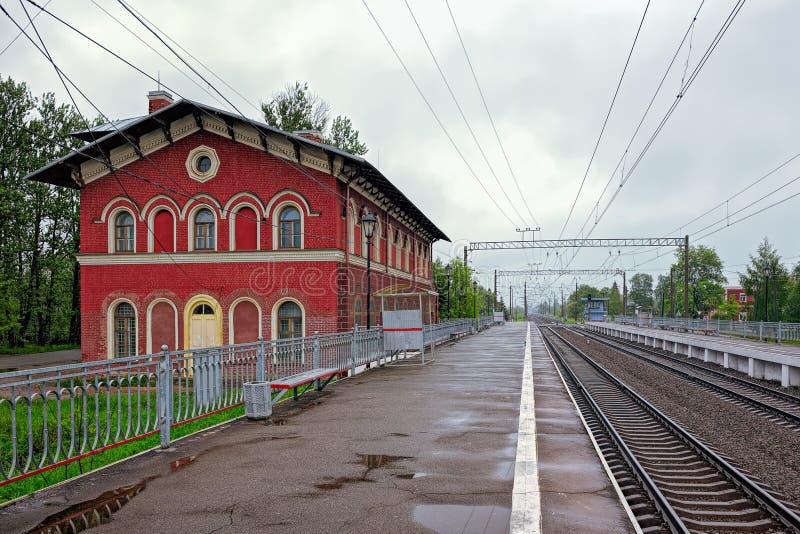 Strelna Train Station