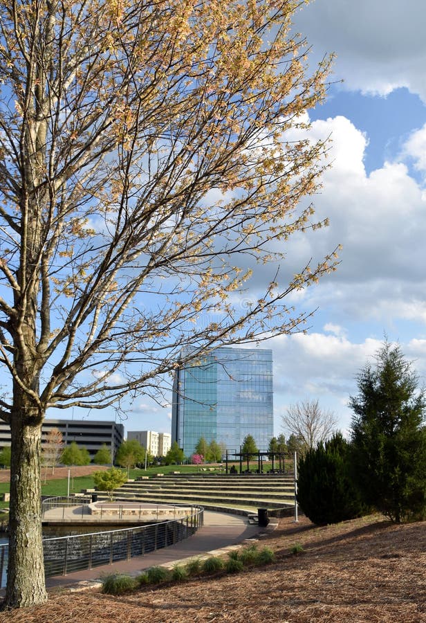 Amphitheatre and Office Building of Blue Glass royalty free stock images Amphitheatre and Office Building of Blue Glass royalty free stock images