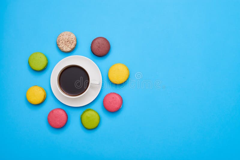 Strong coffee surrounded with a circle of homemade stock images
