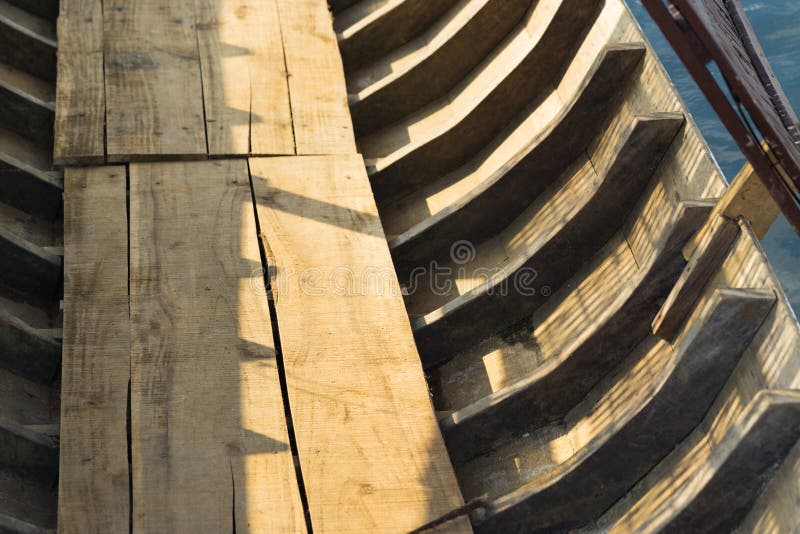Structura scheletului din lemn a navei locale asiatice stock images