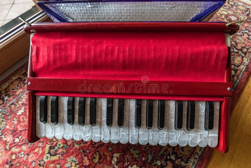 Strumento Indiano Di Harmonium Di Viaggio Fotografia Stock Immagine