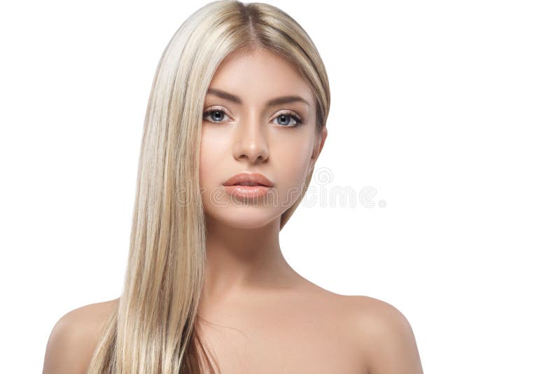 Studio blond de visage de portrait de belle femme image stock Studio blond de visage de portrait de belle femme image stock