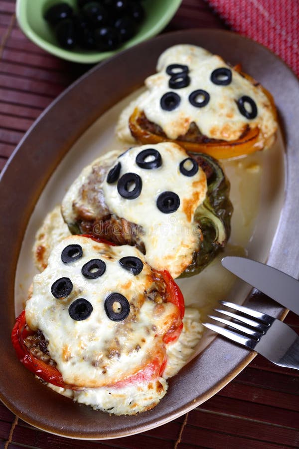 Stuffed pepper with mutton