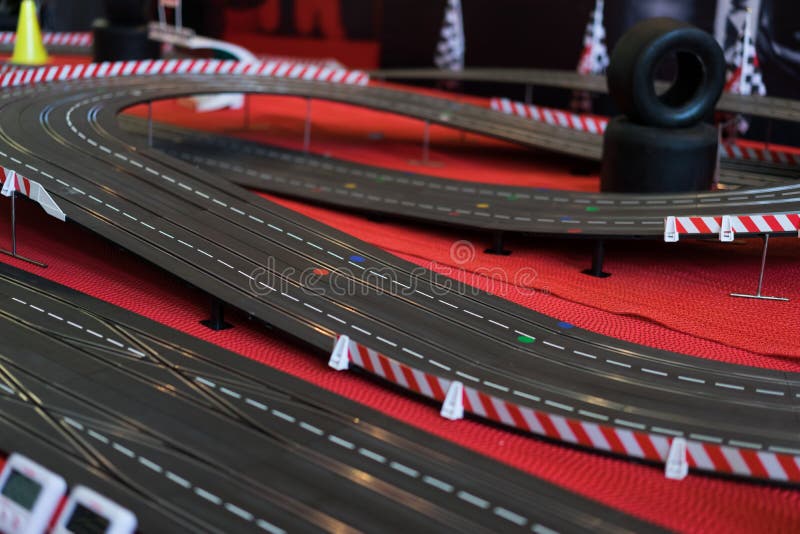 Stuk speelgoed rasspoor stock afbeeldingen Stuk speelgoed rasspoor stock afbeeldingen