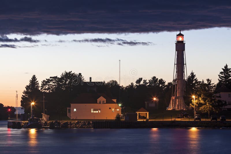 Sturgeon Bay Ship Canal Lighthouse & Walkway Stock Photo Image of water, breakwater 7657218