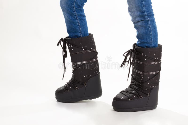 tall moon boots