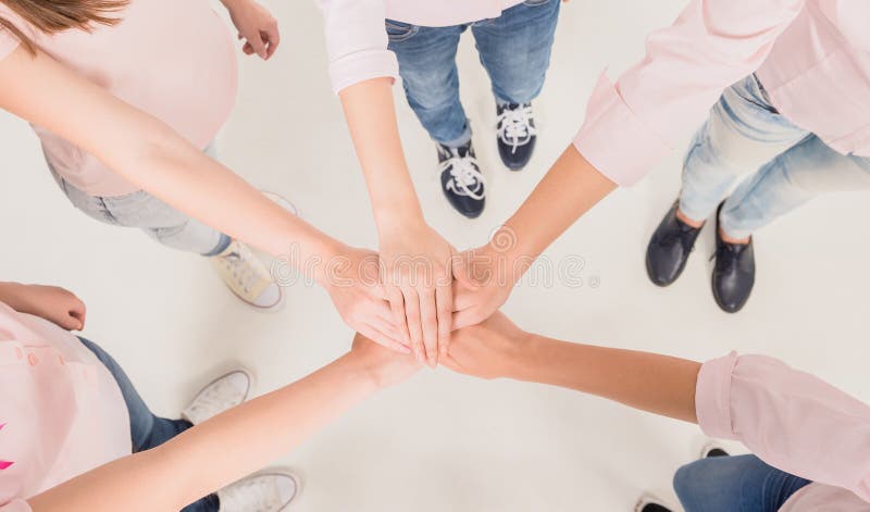 stämpel för fund för find för bröstcancerbotslagsmål post royaltyfri fotografi stämpel för fund för find för bröstcancerbotslagsmål post royaltyfri fotografi