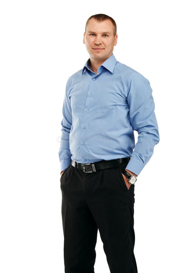 Stående av en ung stilig le man i en representativ str royaltyfri foto Stående av en ung stilig le man i en representativ str royaltyfri foto