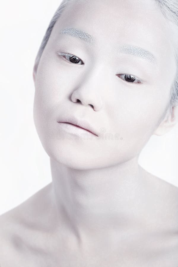 Stående för man för makeup för Vogue stil ljus Friare för glamourfetischman royaltyfri bild Stående för man för makeup för Vogue stil ljus Friare för glamourfetischman royaltyfri bild