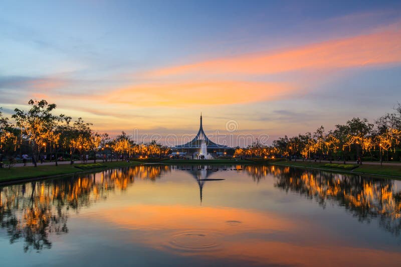 Suanluang RAMA IX Park stock image. Image of garden, sunrise - 48055889