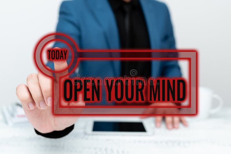 Subtítulo conceptual abrir la mente. concepto de internet para poder entender diferentes ideas o formas de pensar imagen de archivo libre de regalías