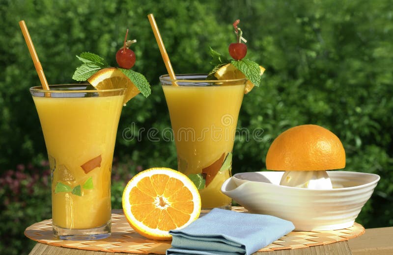 Succo di arancia compresso fresco immagini stock libere da diritti Succo di arancia compresso fresco immagini stock libere da diritti