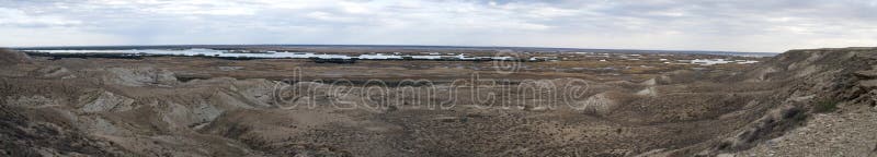 Sudochie Lake, Usturt Plateau