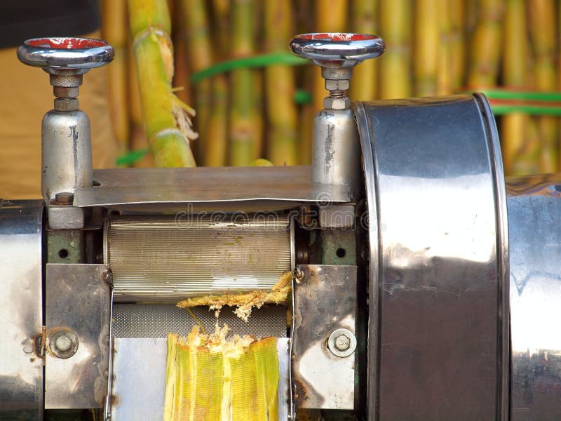 Sugar Cane Juice Press royaltyfri foto Sugar Cane Juice Press royaltyfri foto