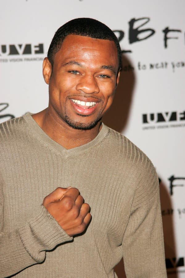 Sugar Shane Mosley arriving at 2 Be Free's Spring 2006 Collection. Paramount Studios, Hollywood, CA. 10-15-05