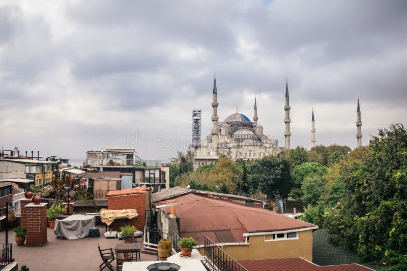 Sultanahmet błękitny meczet od dachu zdjęcia stock Sultanahmet błękitny meczet od dachu zdjęcia stock