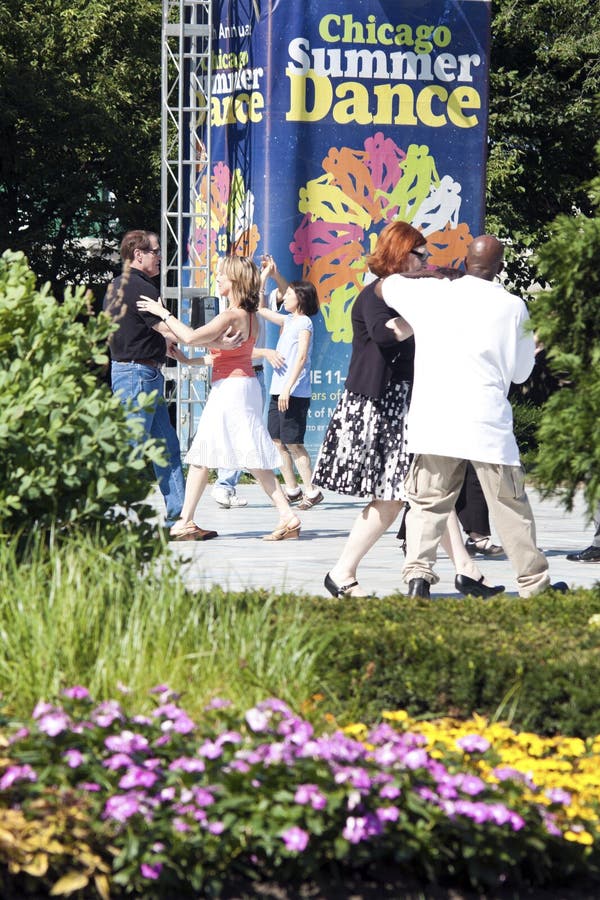 Summer Dance Festival editorial photography. Image of afternoon 20981612