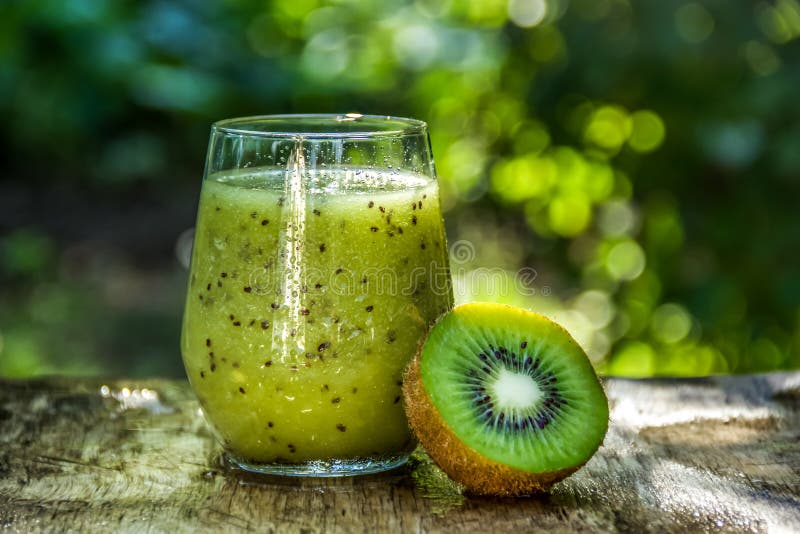 Summer drinks. Fresh Kiwi Juice. Kiwi Smoothie stock photo Summer drinks. Fresh Kiwi Juice. Kiwi Smoothie stock photo