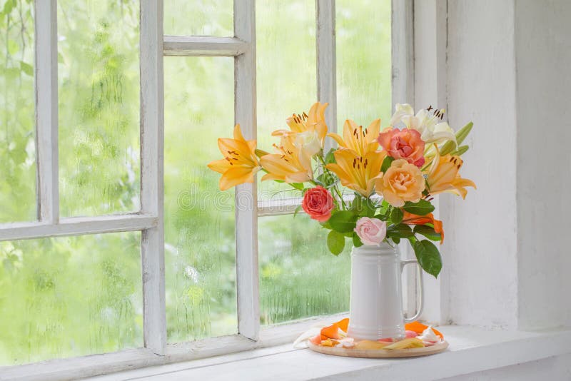 https://thumbs.dreamstime.com/b/summer-flowers-vase-background-window-drops-water-190746239.jpg