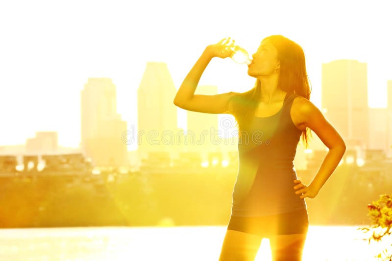 Summer runner drinking royalty free stock images Summer runner drinking royalty free stock images